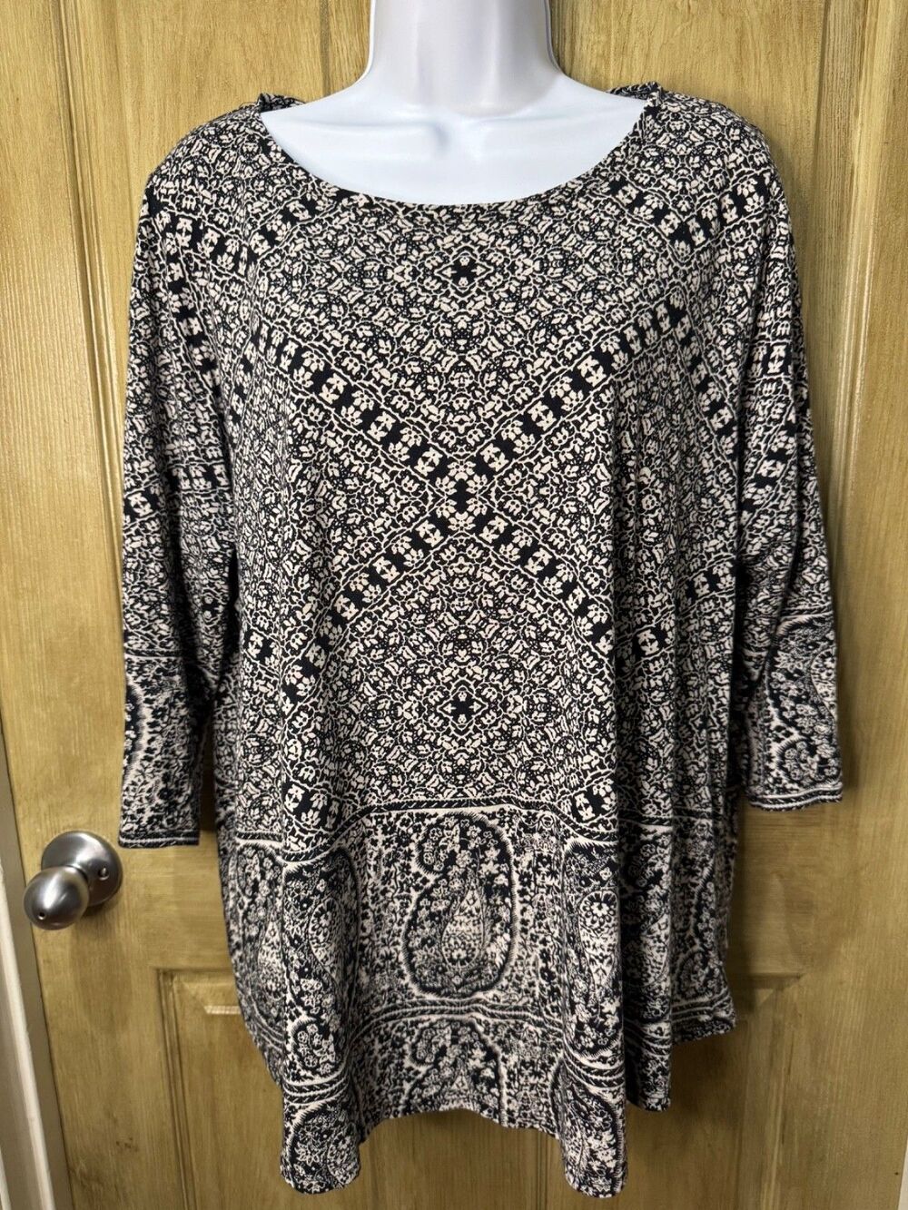 Lucky Brand Top Women 1X Black White Paisley Round Neck Hippie Boho